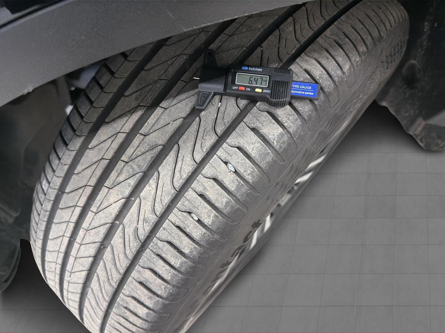 MERCEDES-BENZ GLC 2022