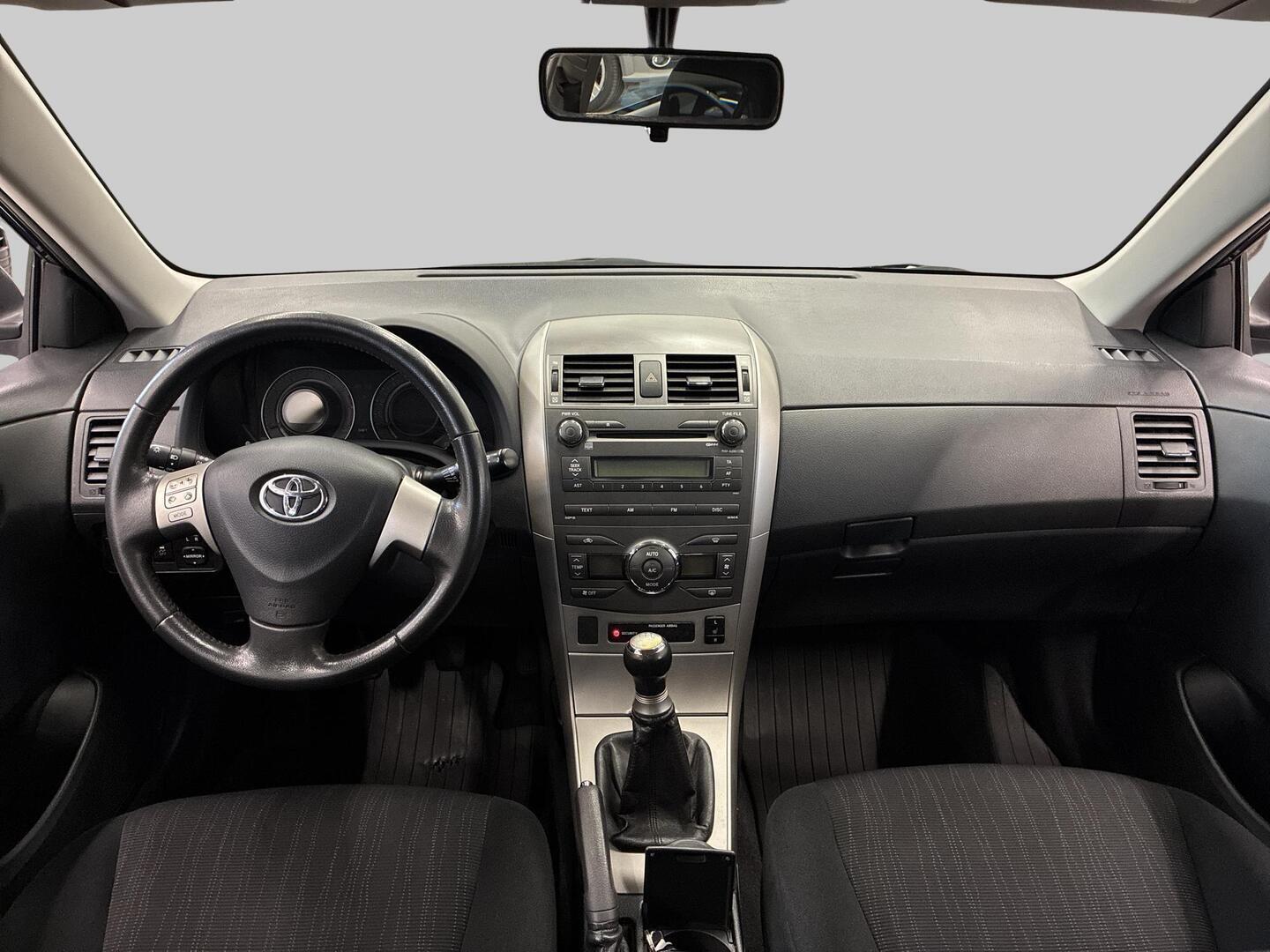 TOYOTA Corolla 2008