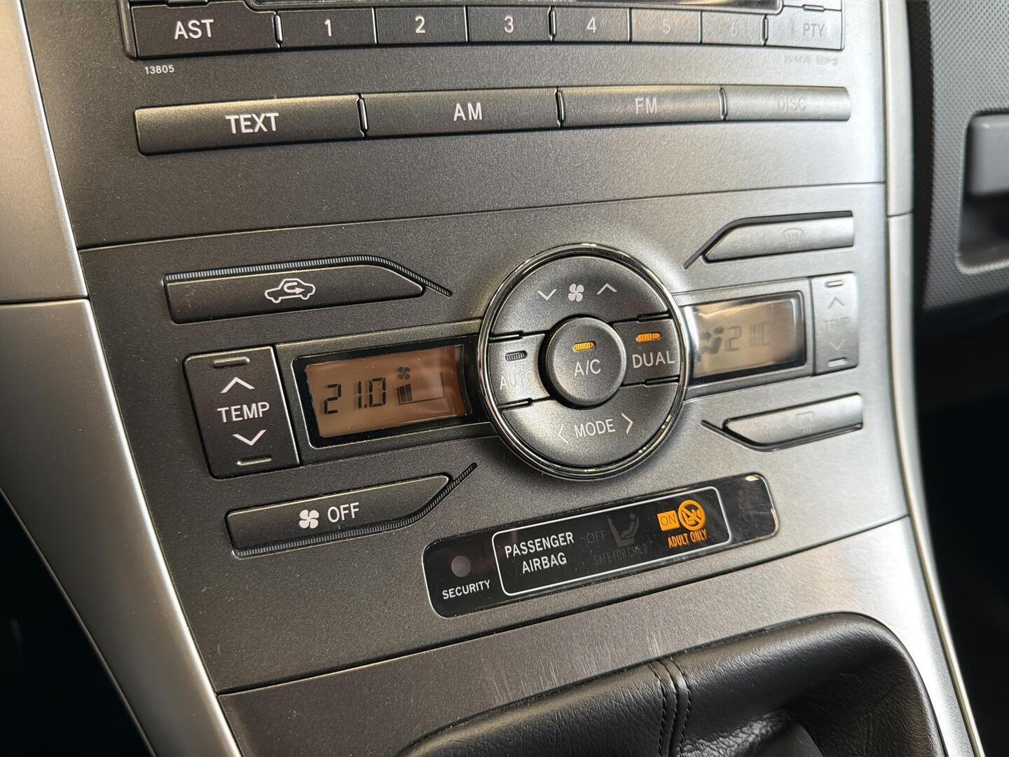 TOYOTA Auris 2007