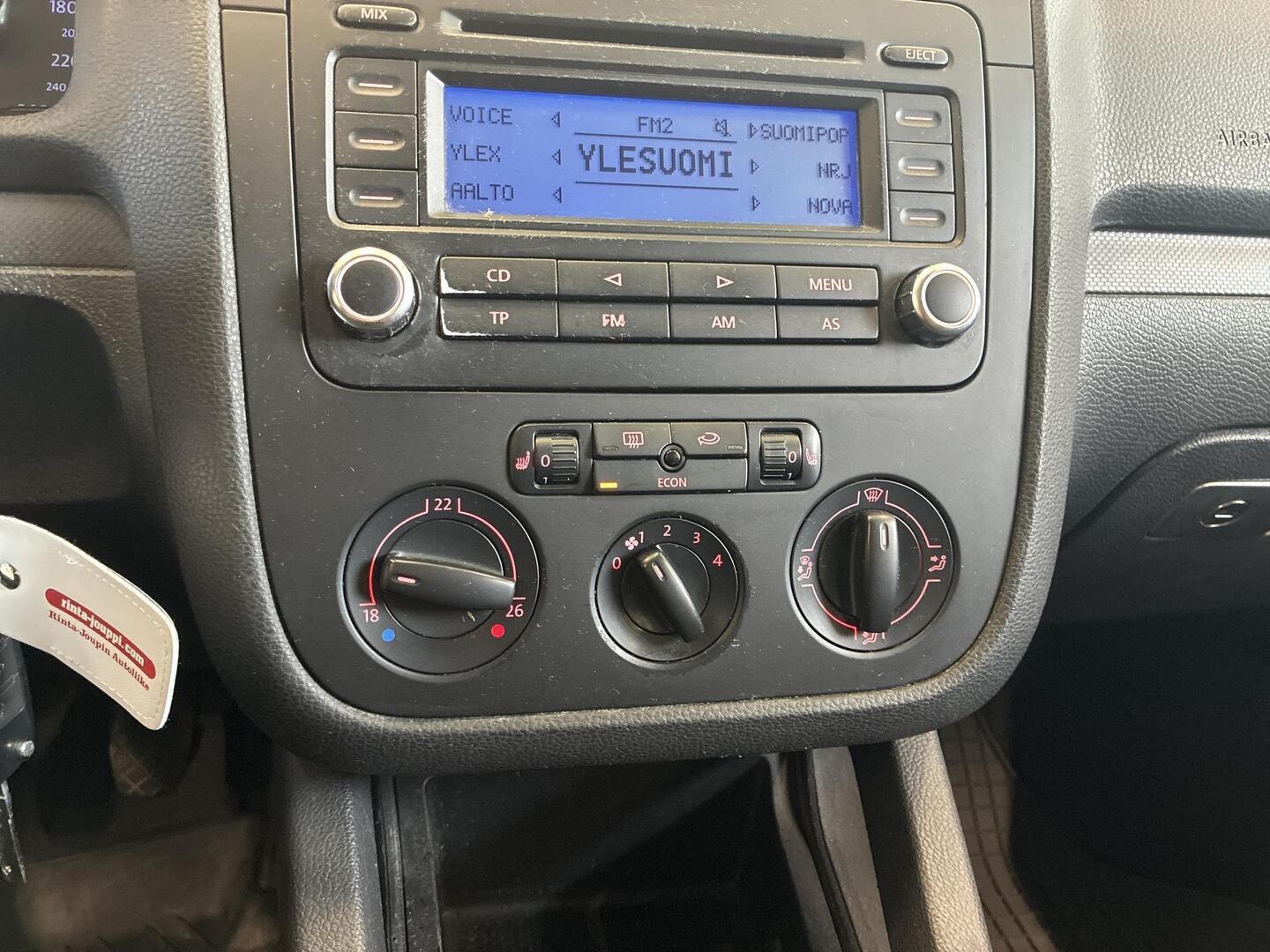 VOLKSWAGEN Golf 2006