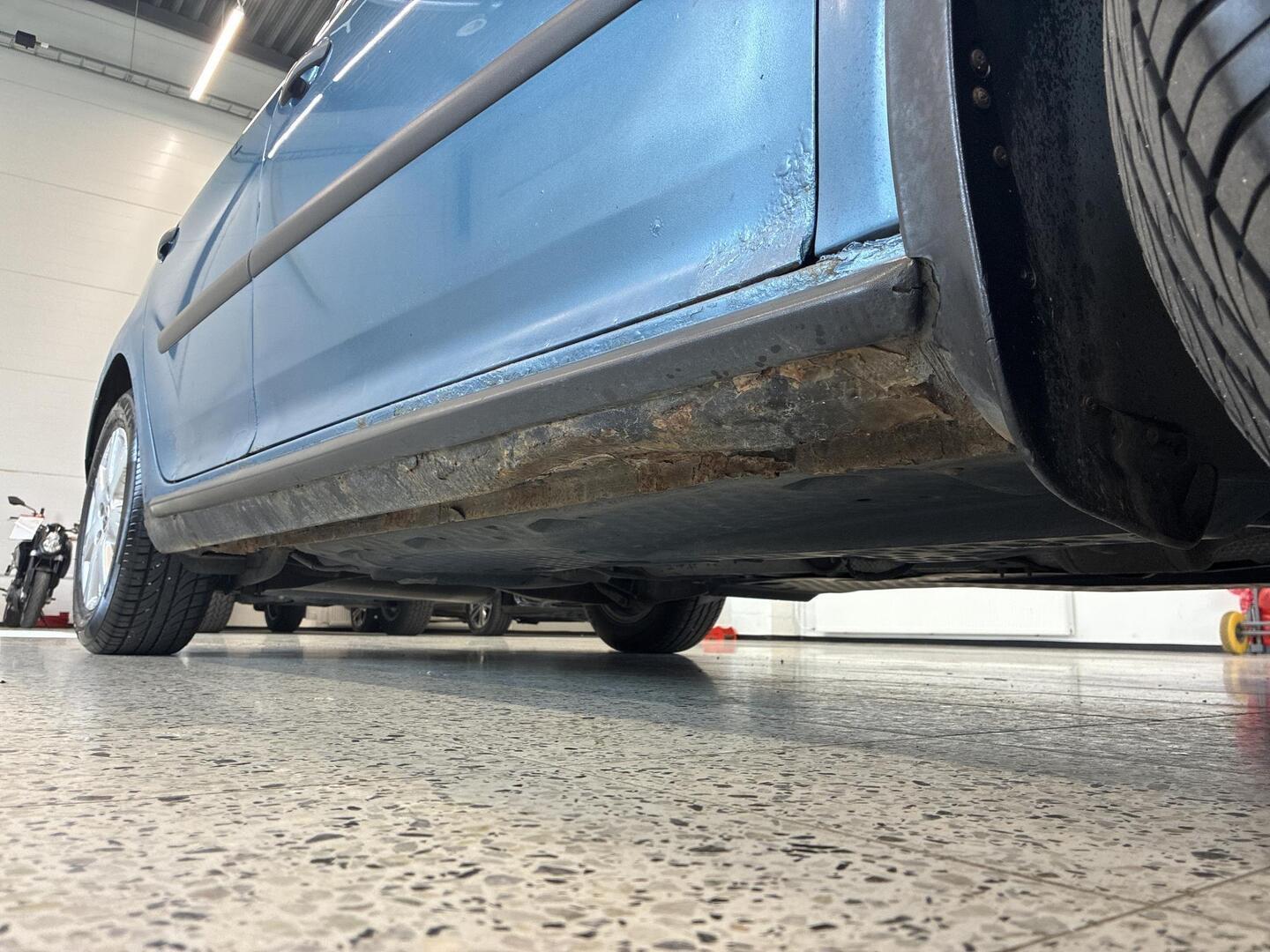 VOLKSWAGEN Golf 2006