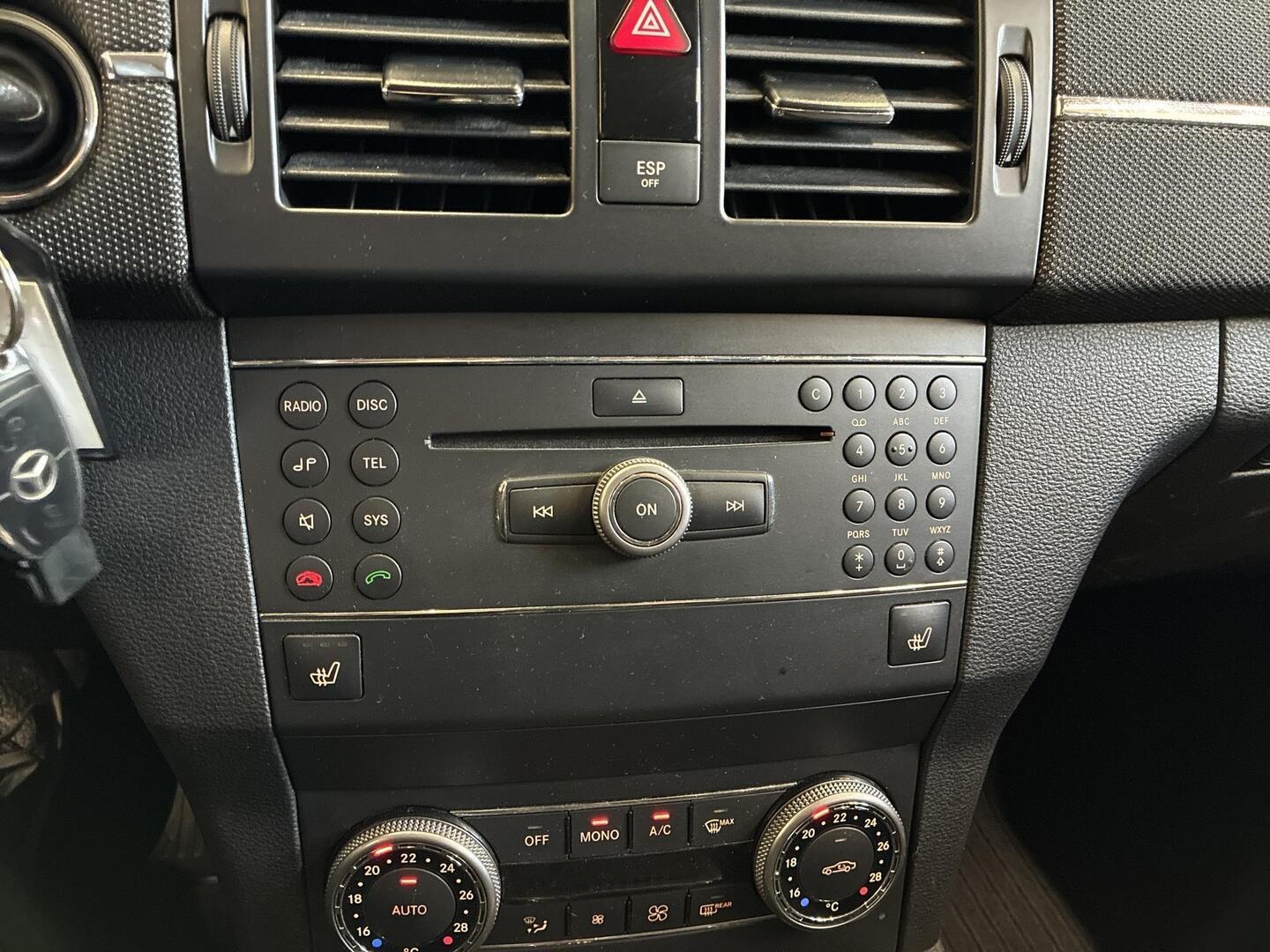 MERCEDES-BENZ GLK 2010