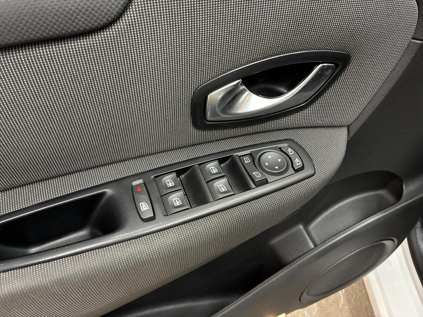 RENAULT Grand Scenic 2011