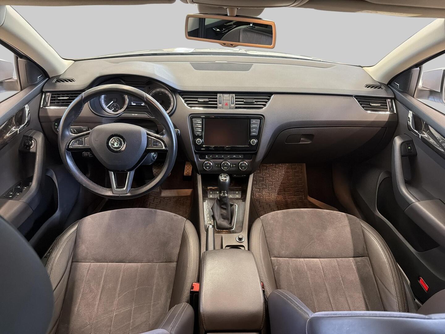 SKODA Octavia 2016