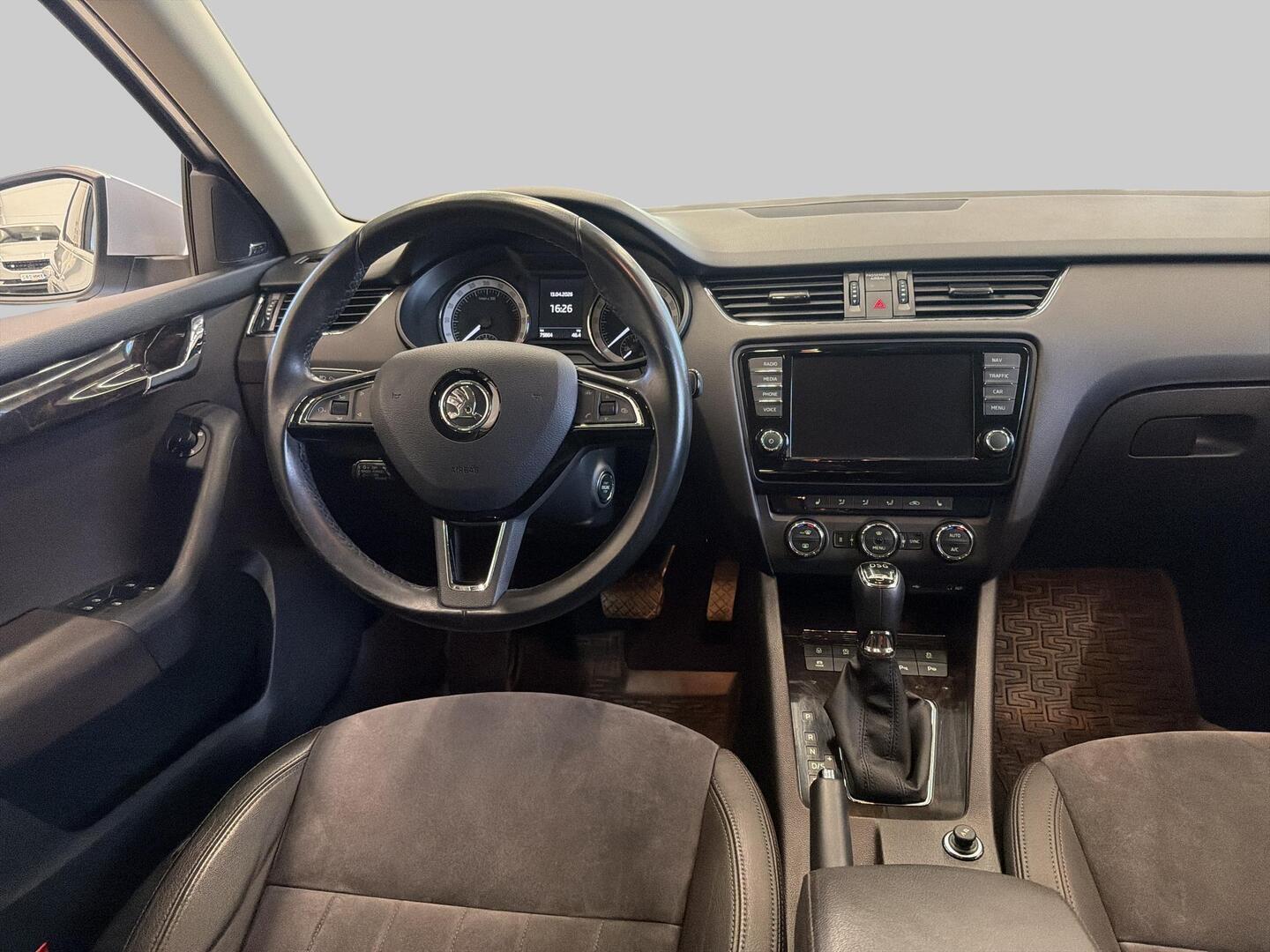 SKODA Octavia 2016