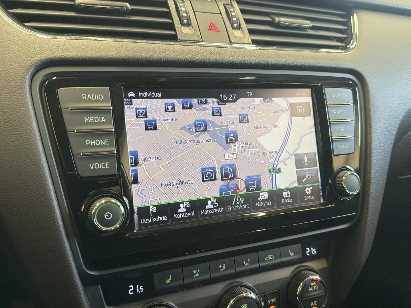SKODA Octavia 2016
