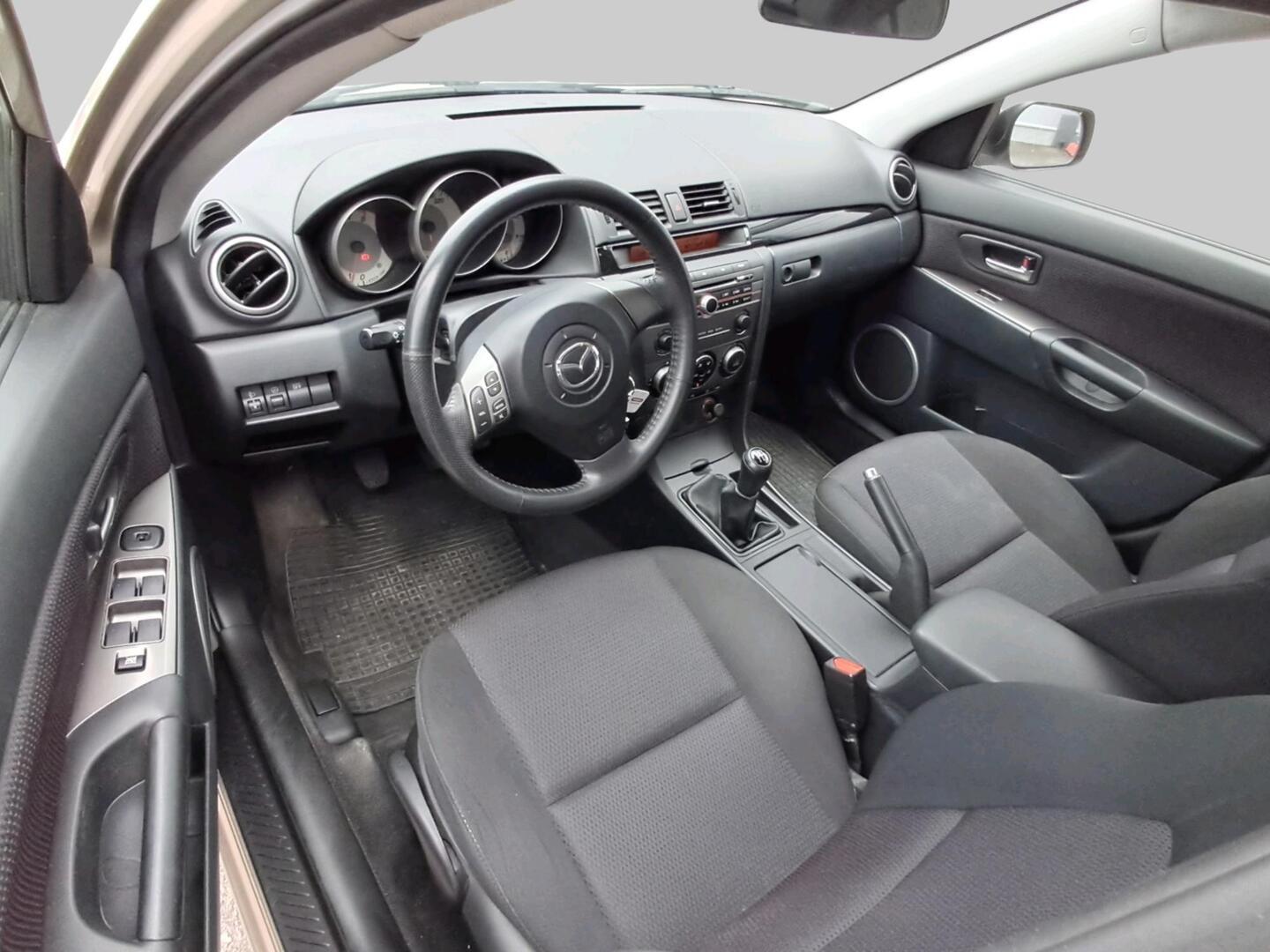 MAZDA Mazda3 2008