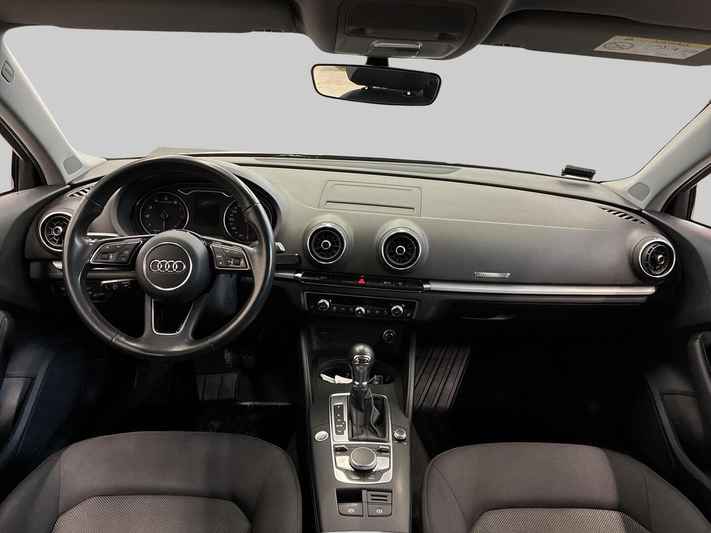 AUDI A3 2017