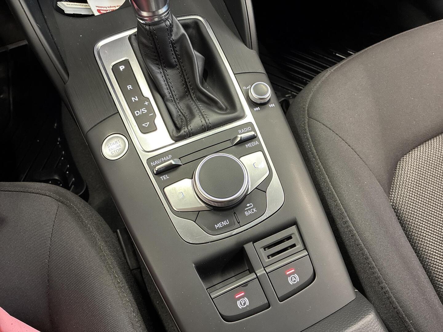 AUDI A3 2017