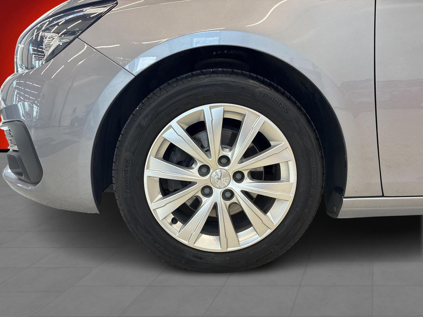 PEUGEOT 308 2020