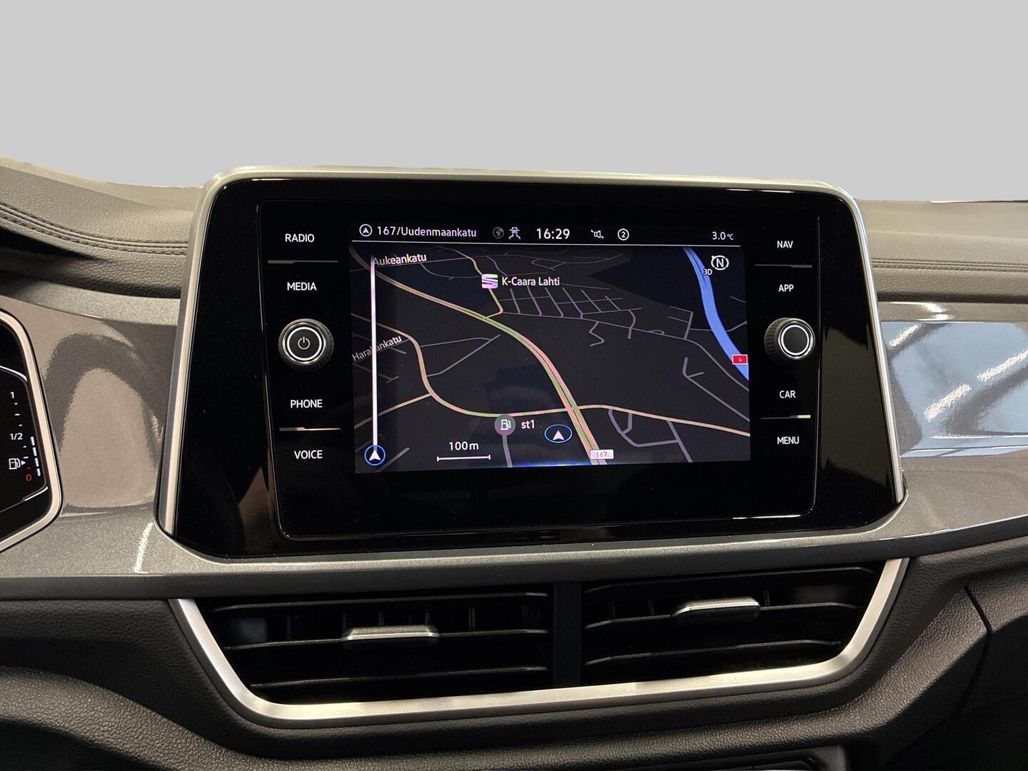 VOLKSWAGEN T-Roc 2023