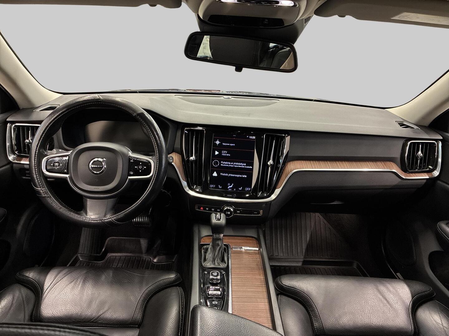 VOLVO V60 Cross Country 2019