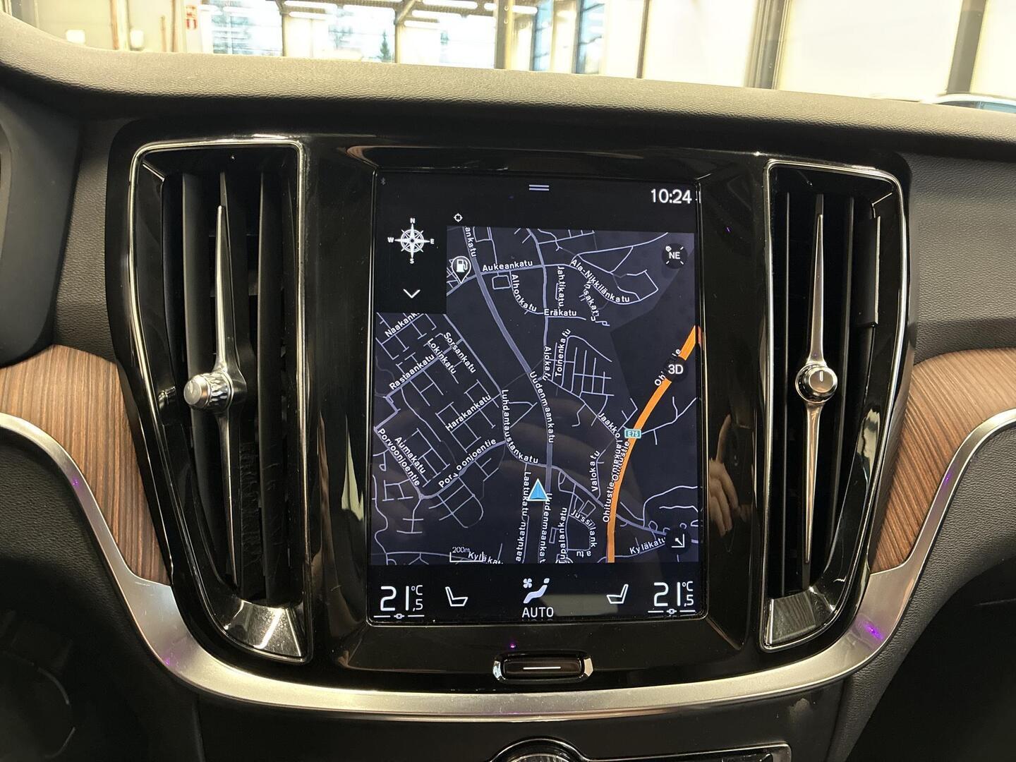 VOLVO V60 Cross Country 2019
