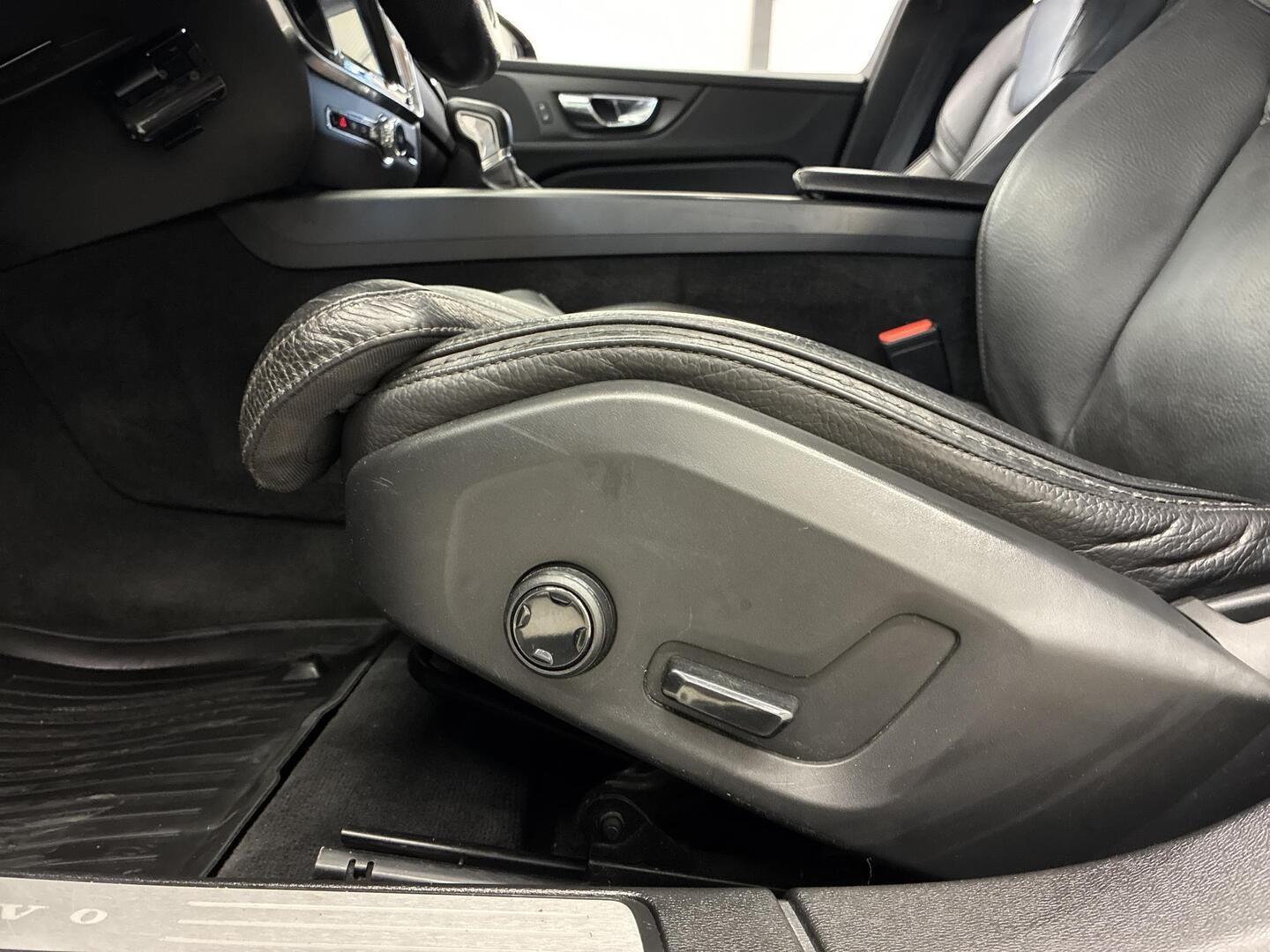VOLVO V60 Cross Country 2019