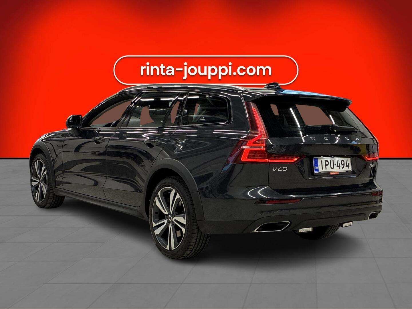 VOLVO V60 Cross Country 2019