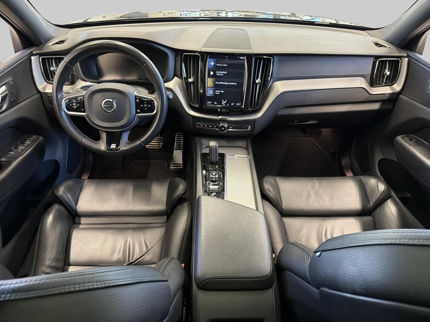 VOLVO XC60 2020