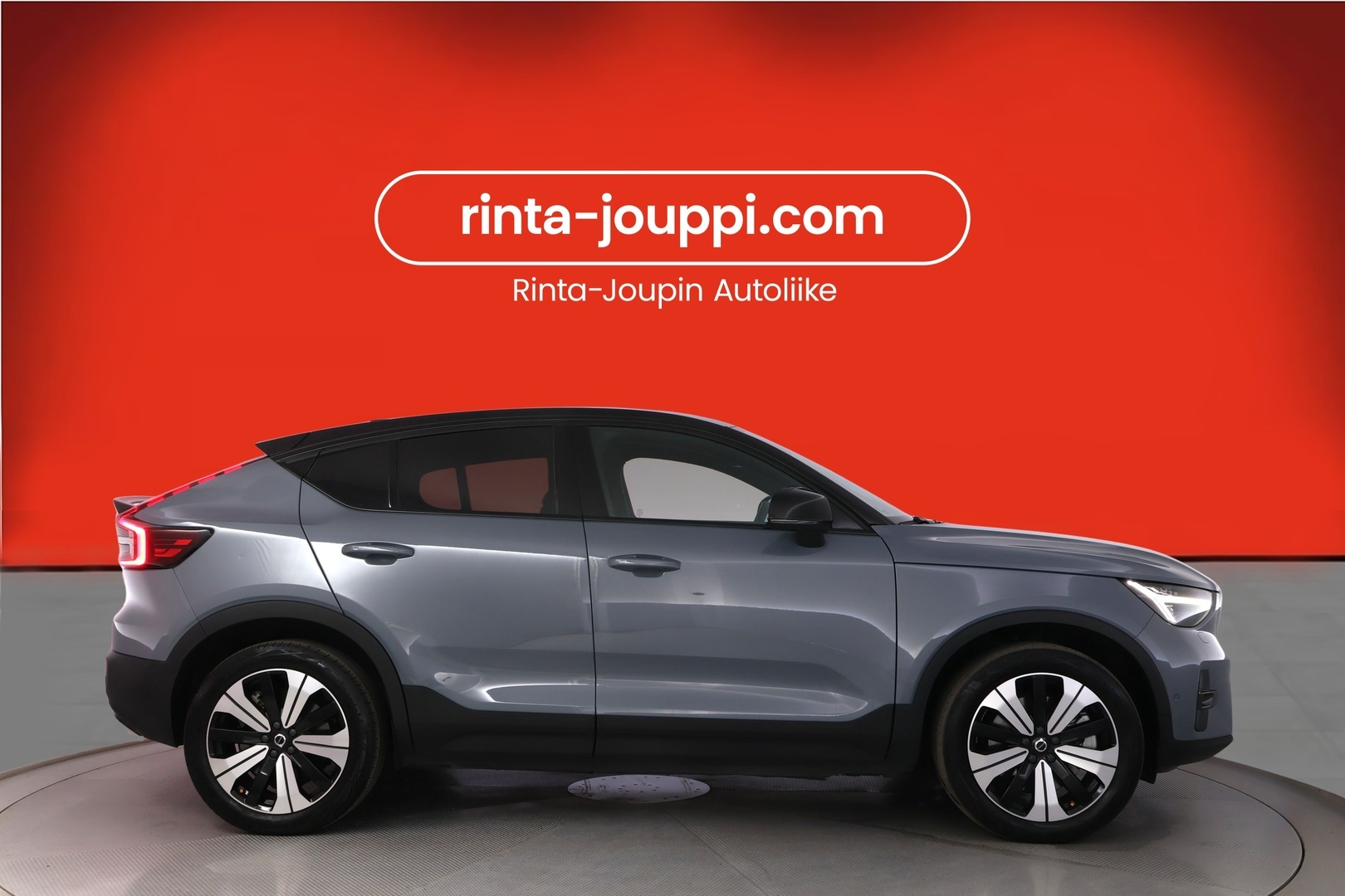 VOLVO C40 2022