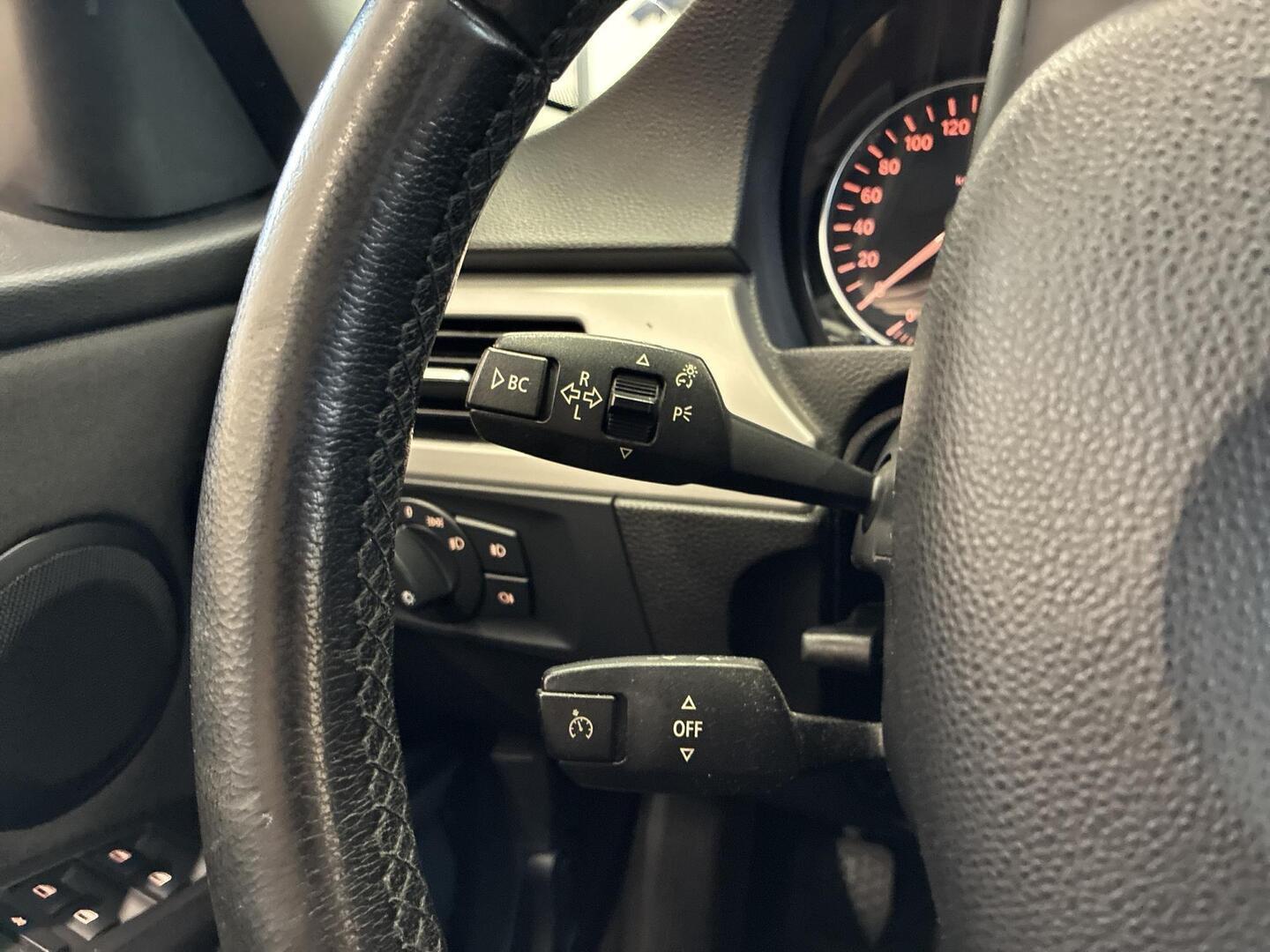 BMW 318 2007