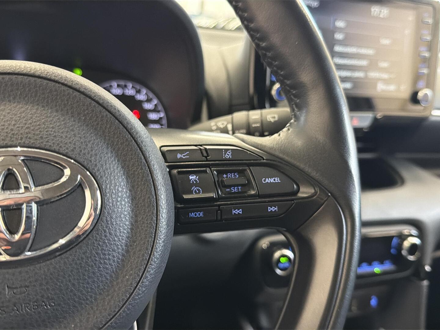 TOYOTA Yaris 2020