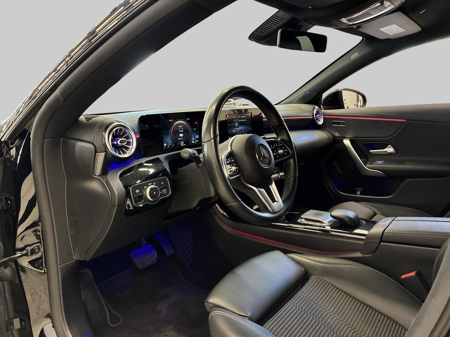 MERCEDES-BENZ CLA 2021