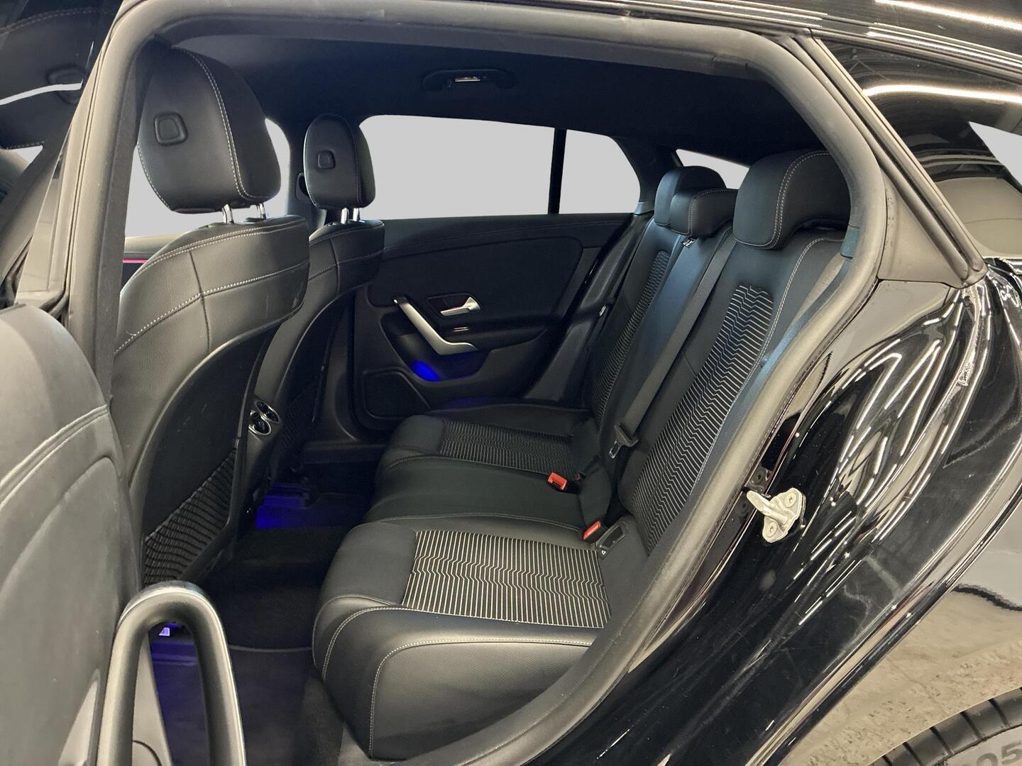 MERCEDES-BENZ CLA 2021