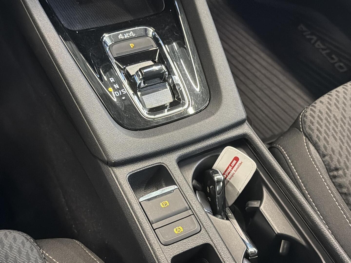SKODA Octavia 2021