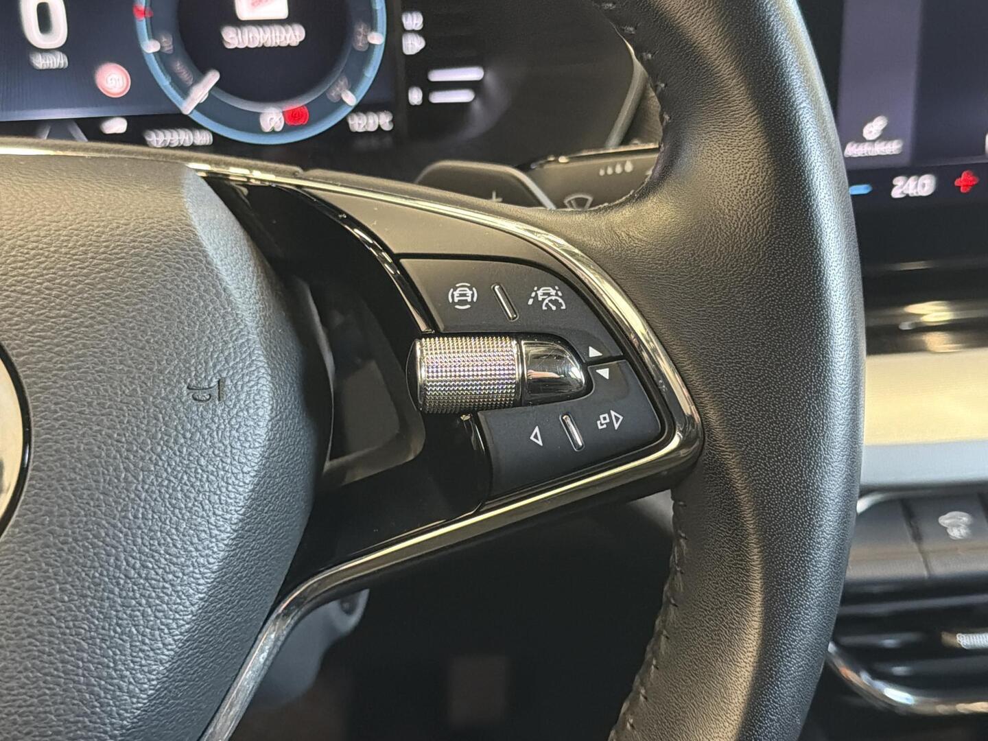 SKODA Octavia 2021