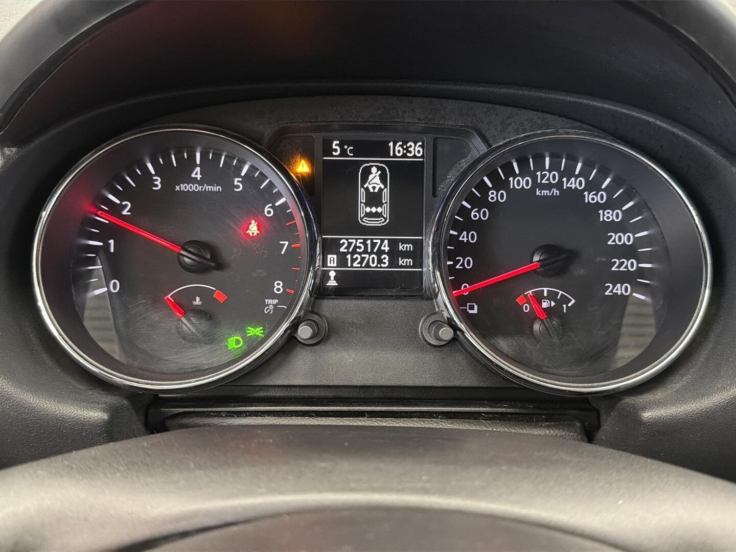 NISSAN Qashqai 2011