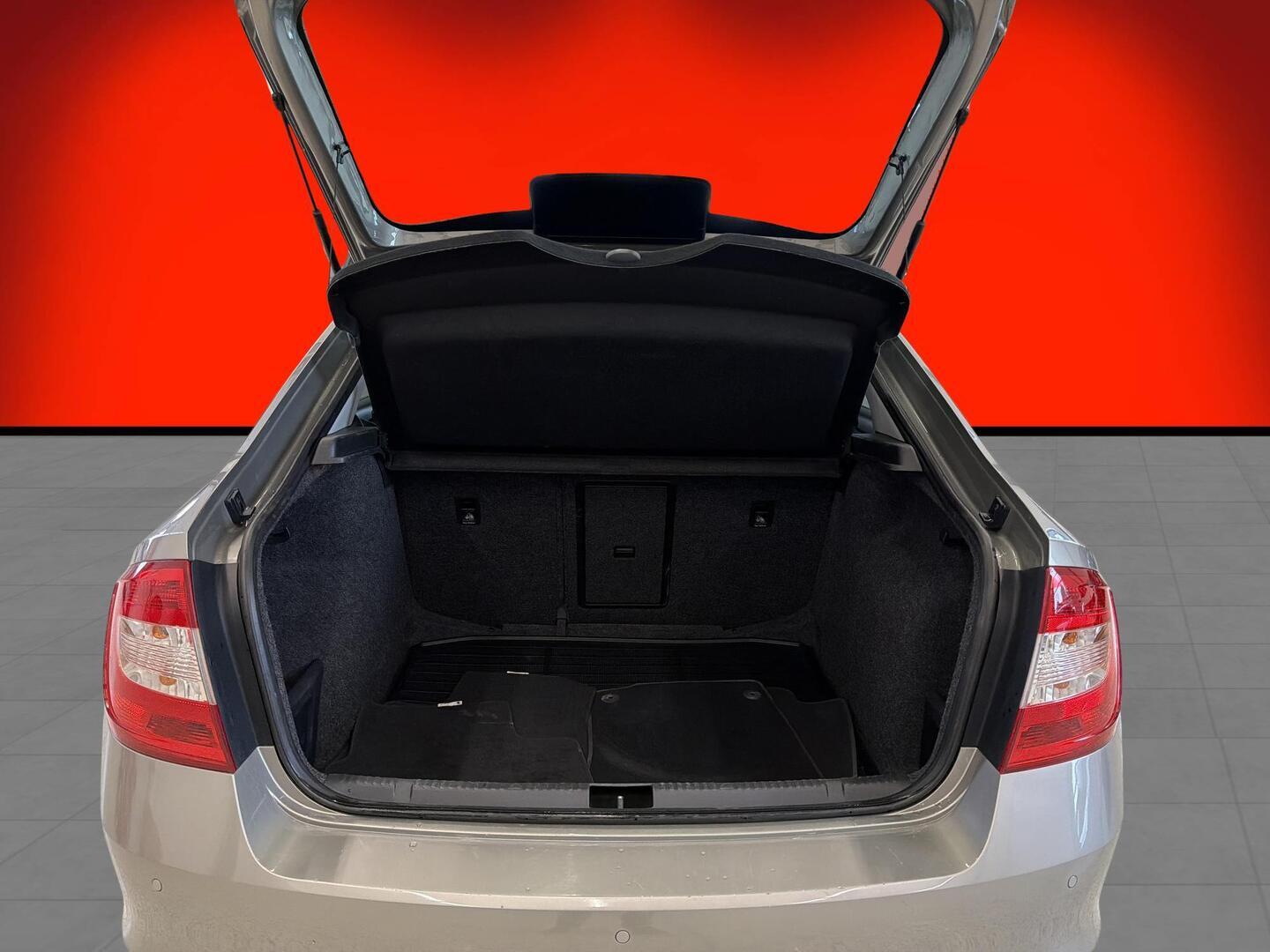 SKODA Rapid 2013