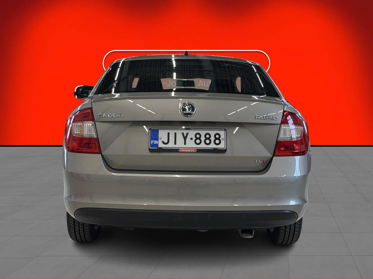 SKODA Rapid 2013