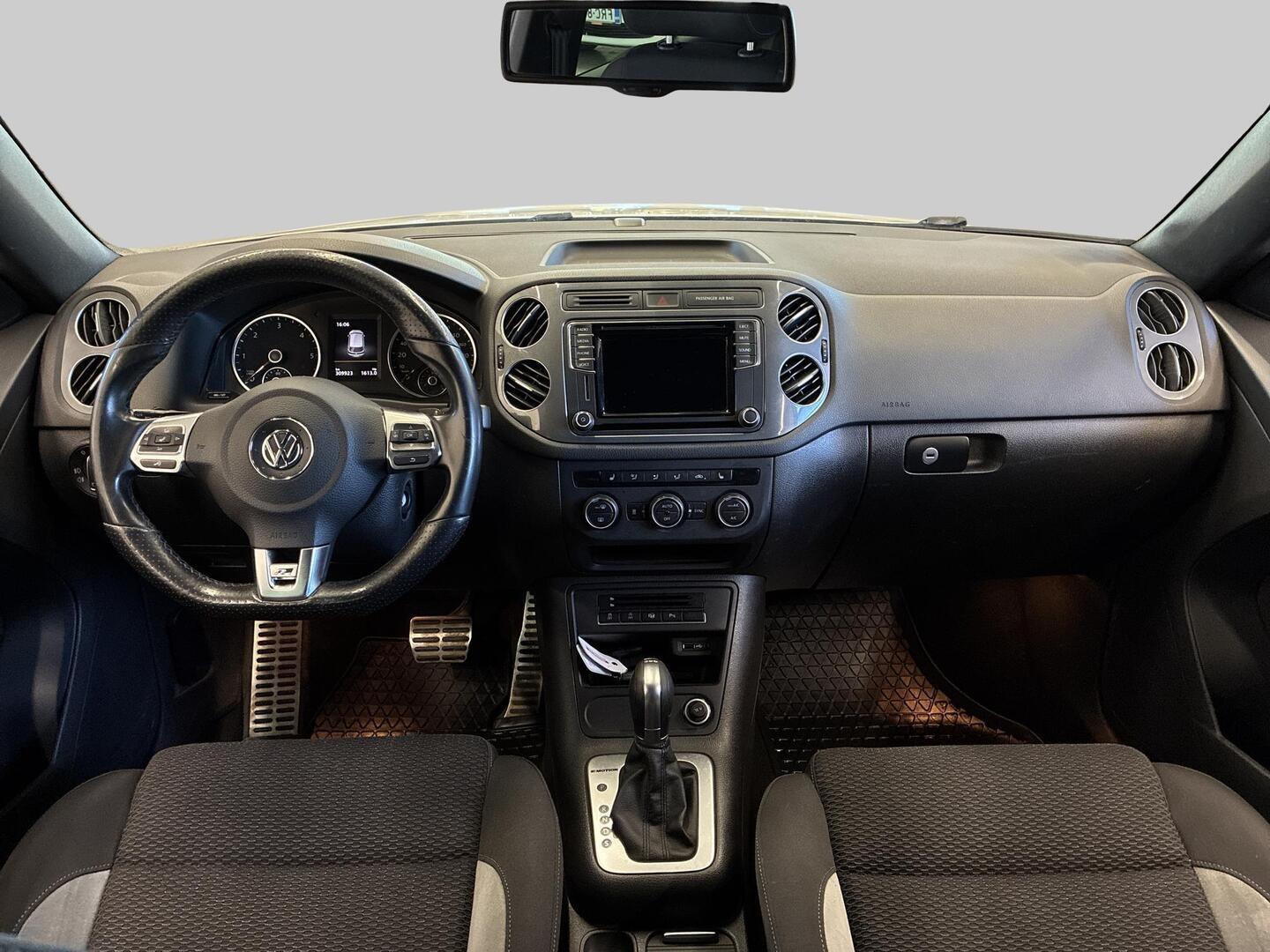 VOLKSWAGEN Tiguan 2016