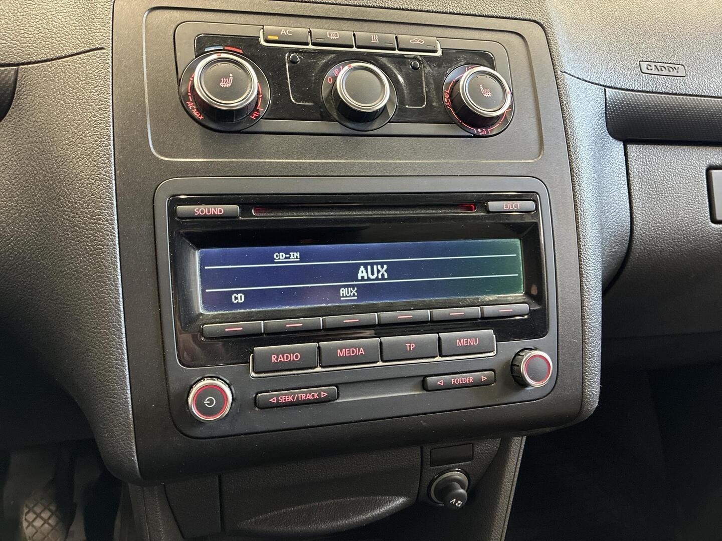 VOLKSWAGEN Caddy 2011