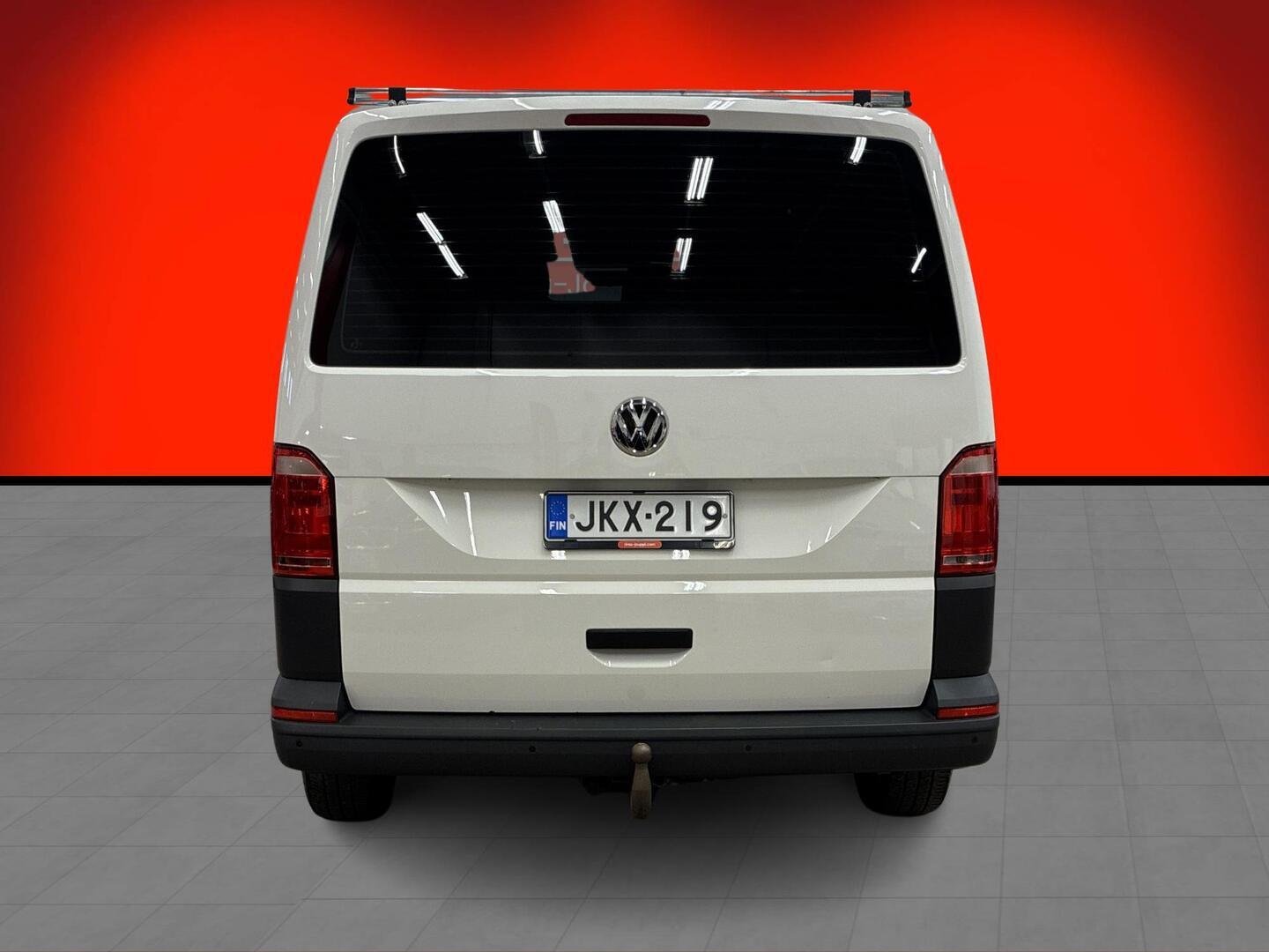 VOLKSWAGEN Transporter 2018