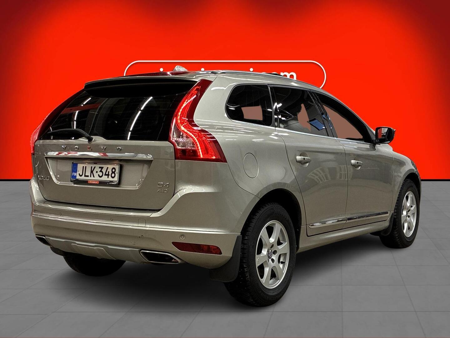 VOLVO XC60 2016