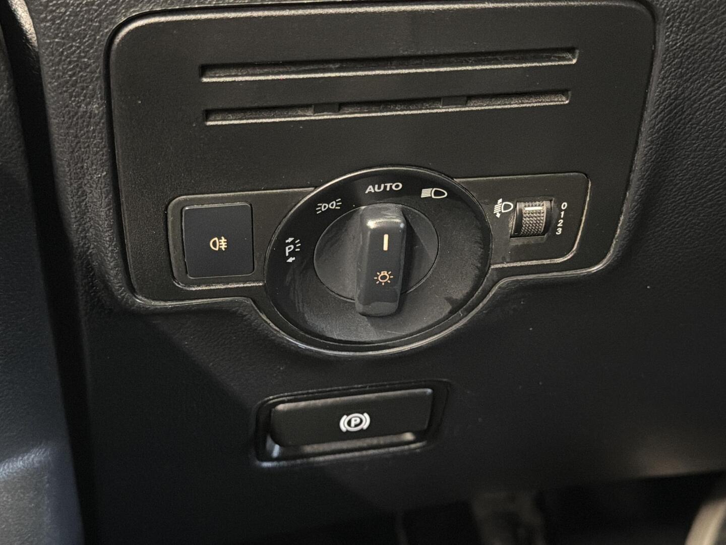 MERCEDES-BENZ Vito 2021