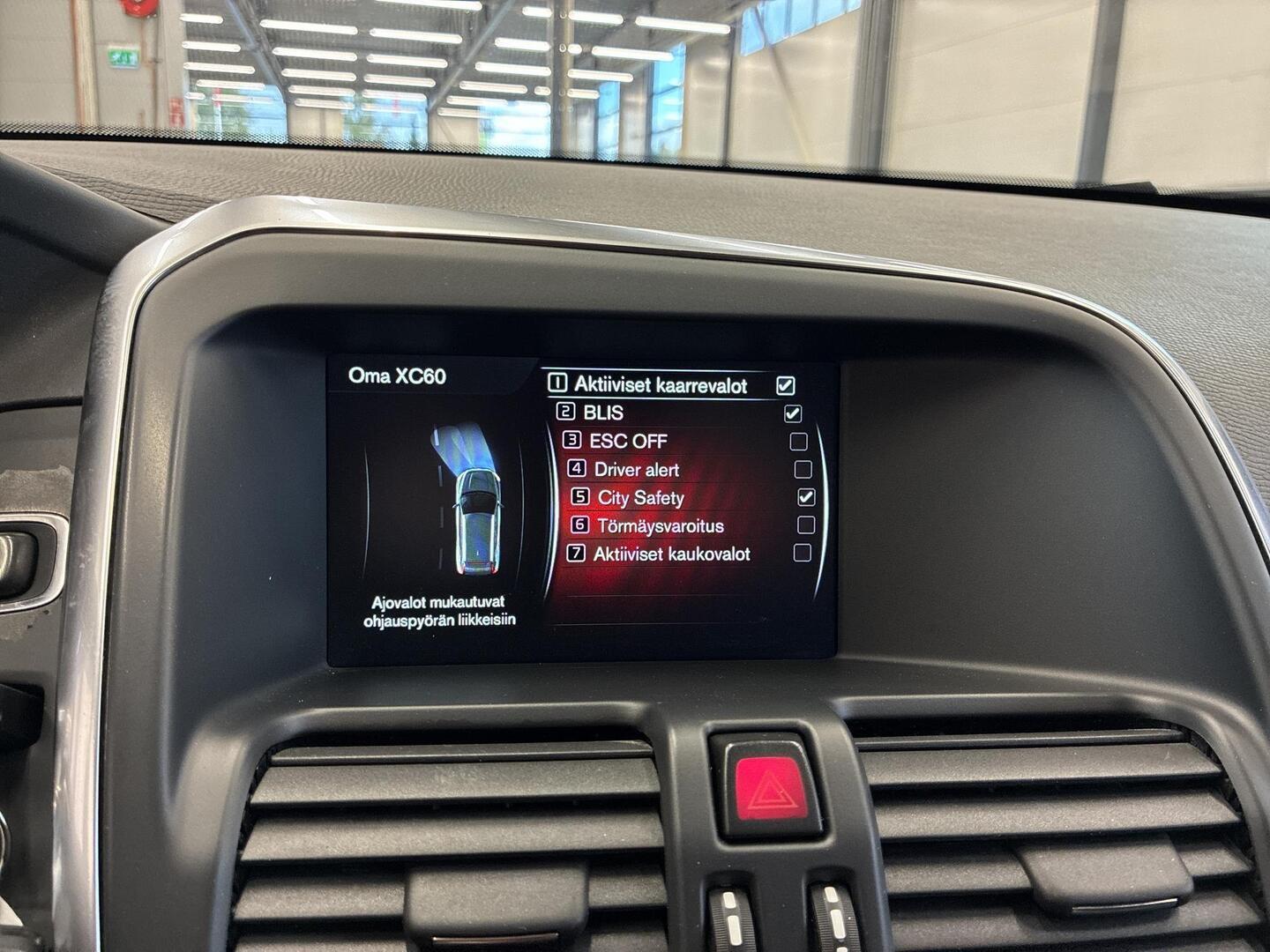VOLVO XC60 2015
