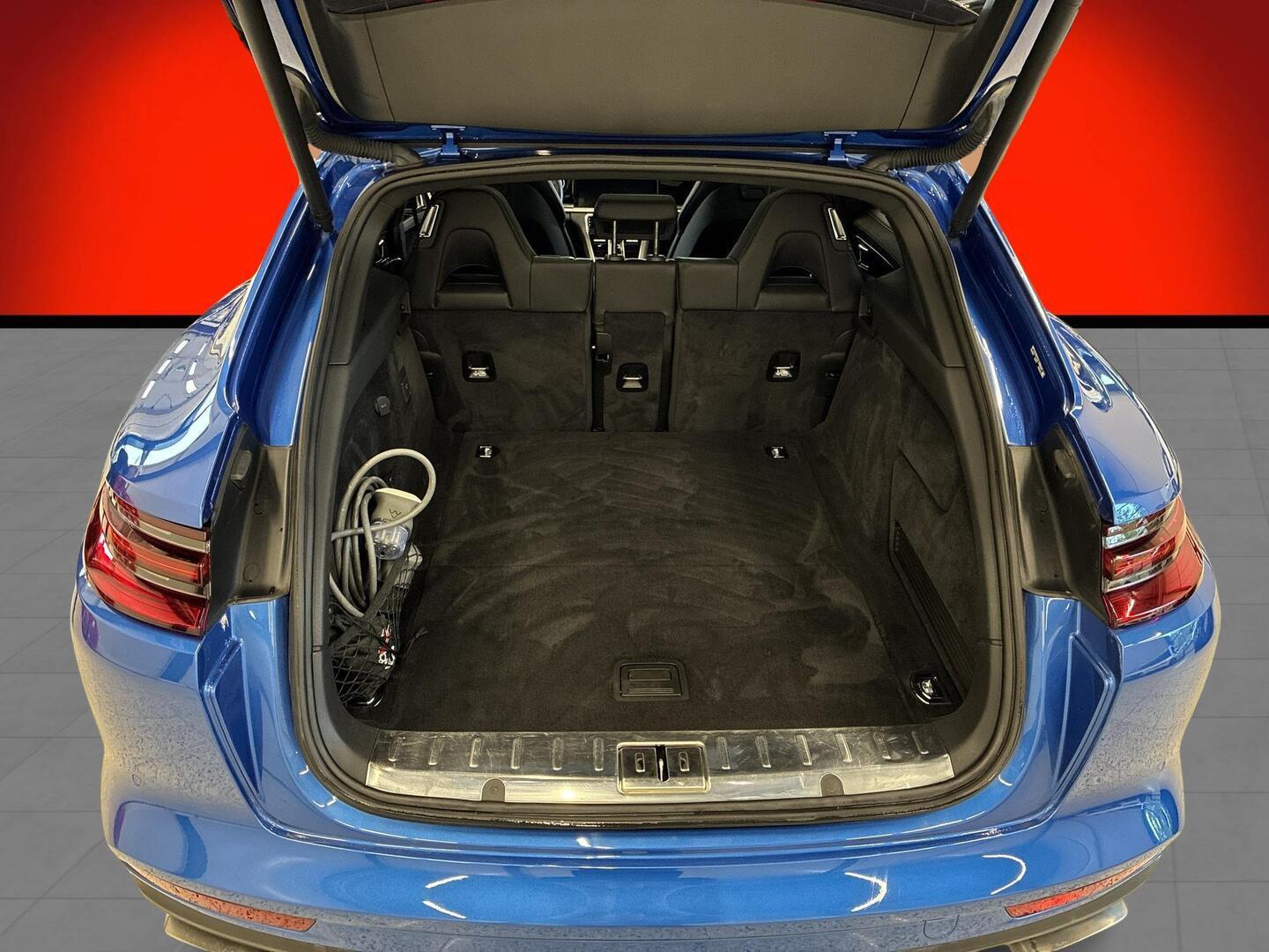 PORSCHE Panamera 2018