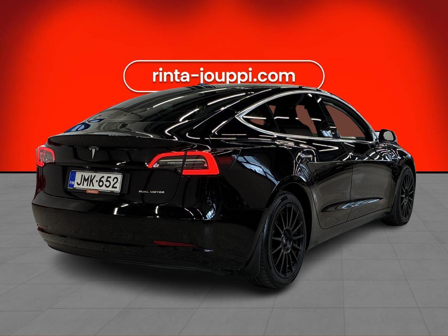 TESLA Model 3 2019