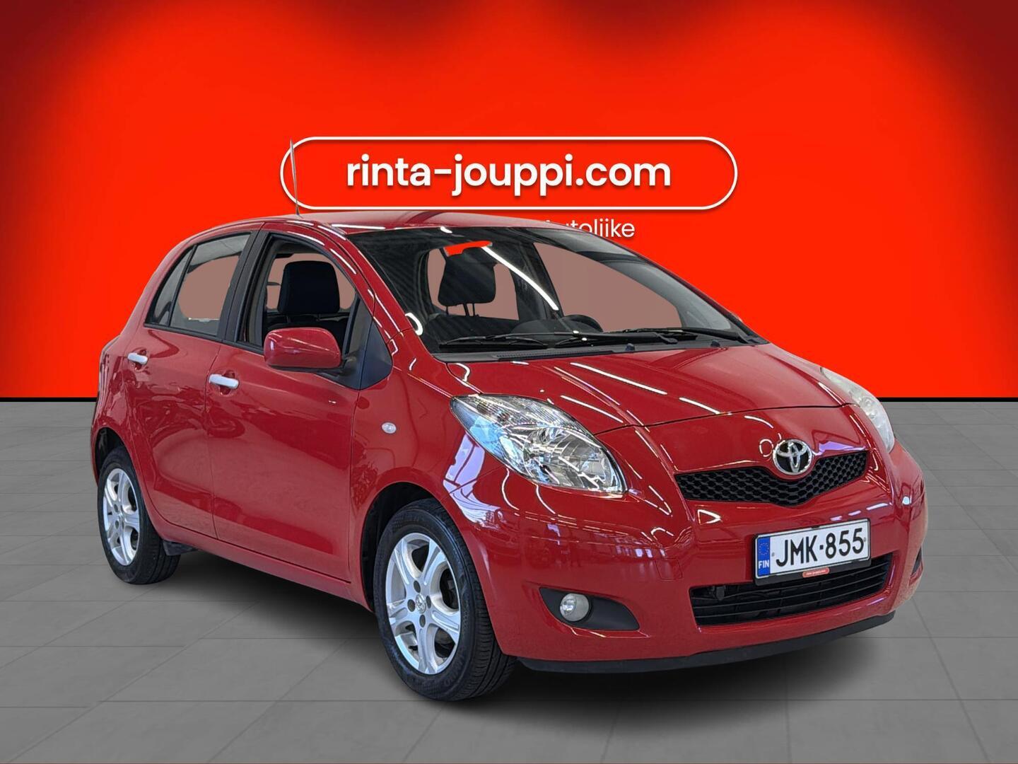 TOYOTA Yaris 2011