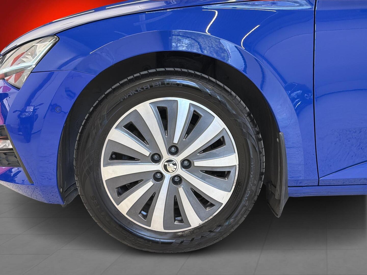 SKODA Superb 2023