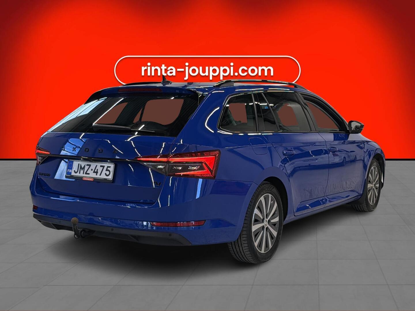 SKODA Superb 2023