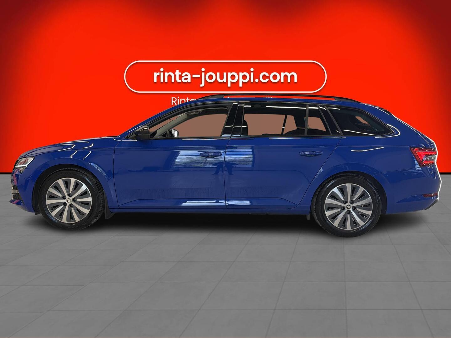SKODA Superb 2023