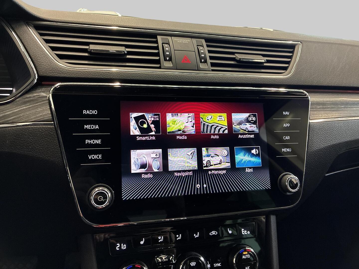 SKODA Superb 2023