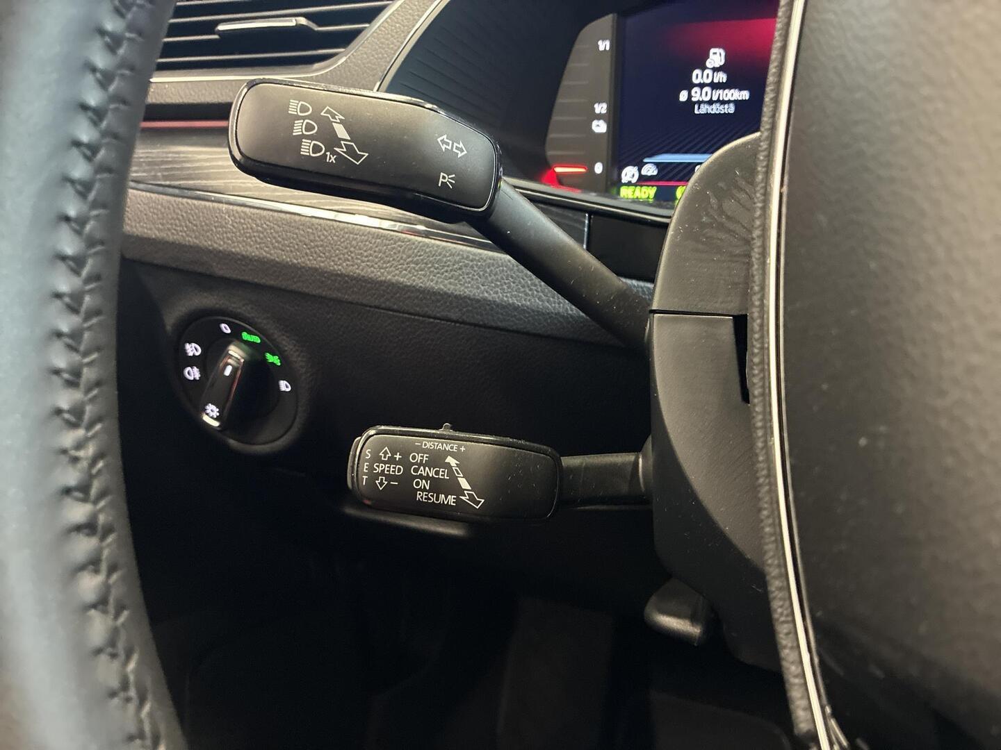 SKODA Superb 2023