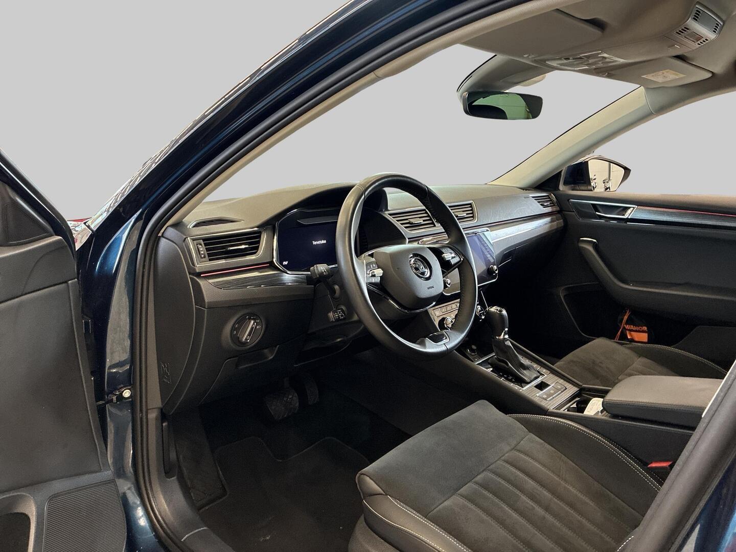 SKODA Superb 2023