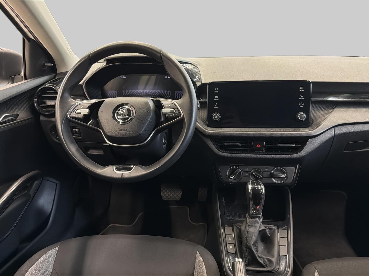 SKODA Fabia 2024