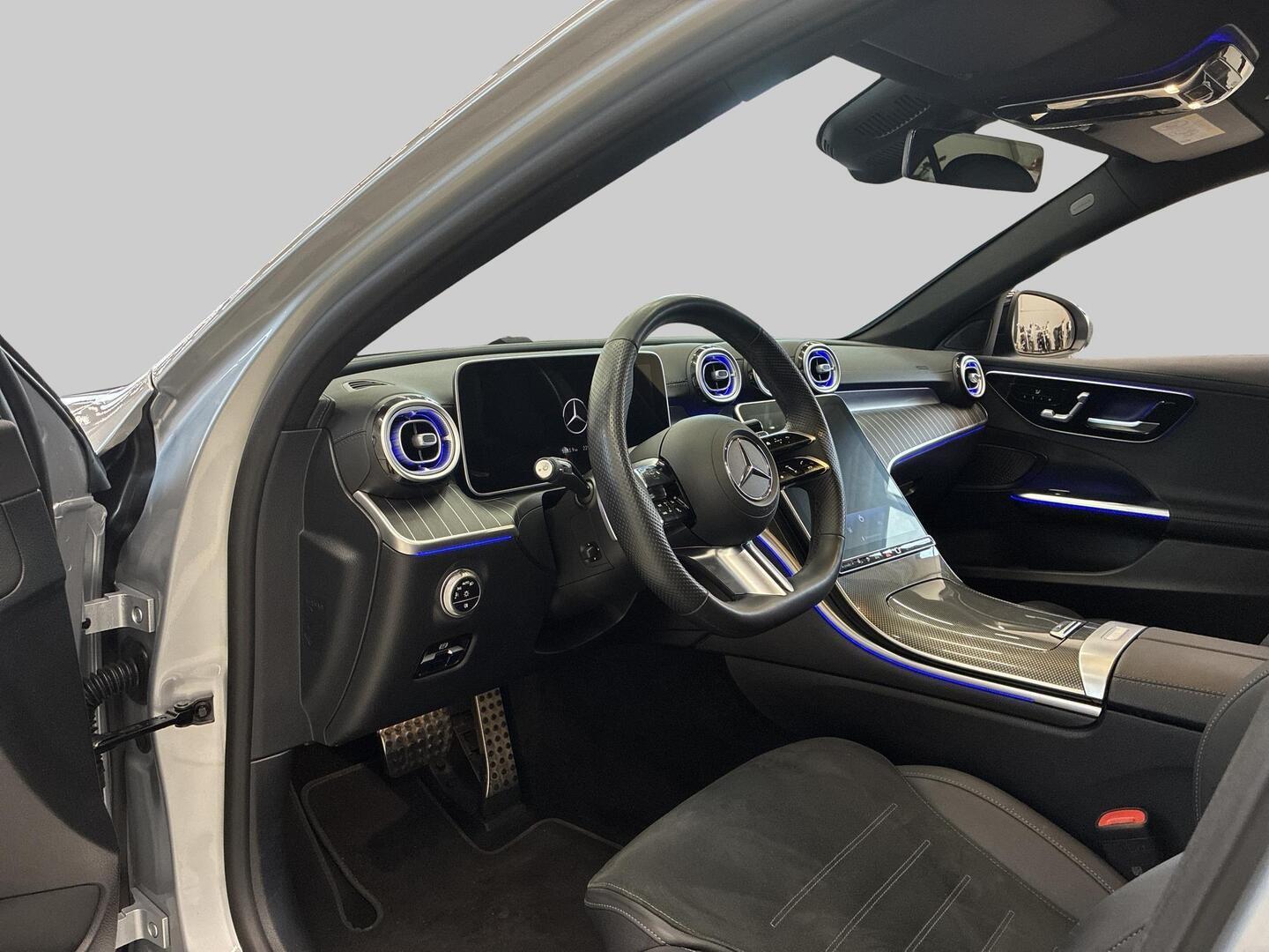 MERCEDES-BENZ C 2025