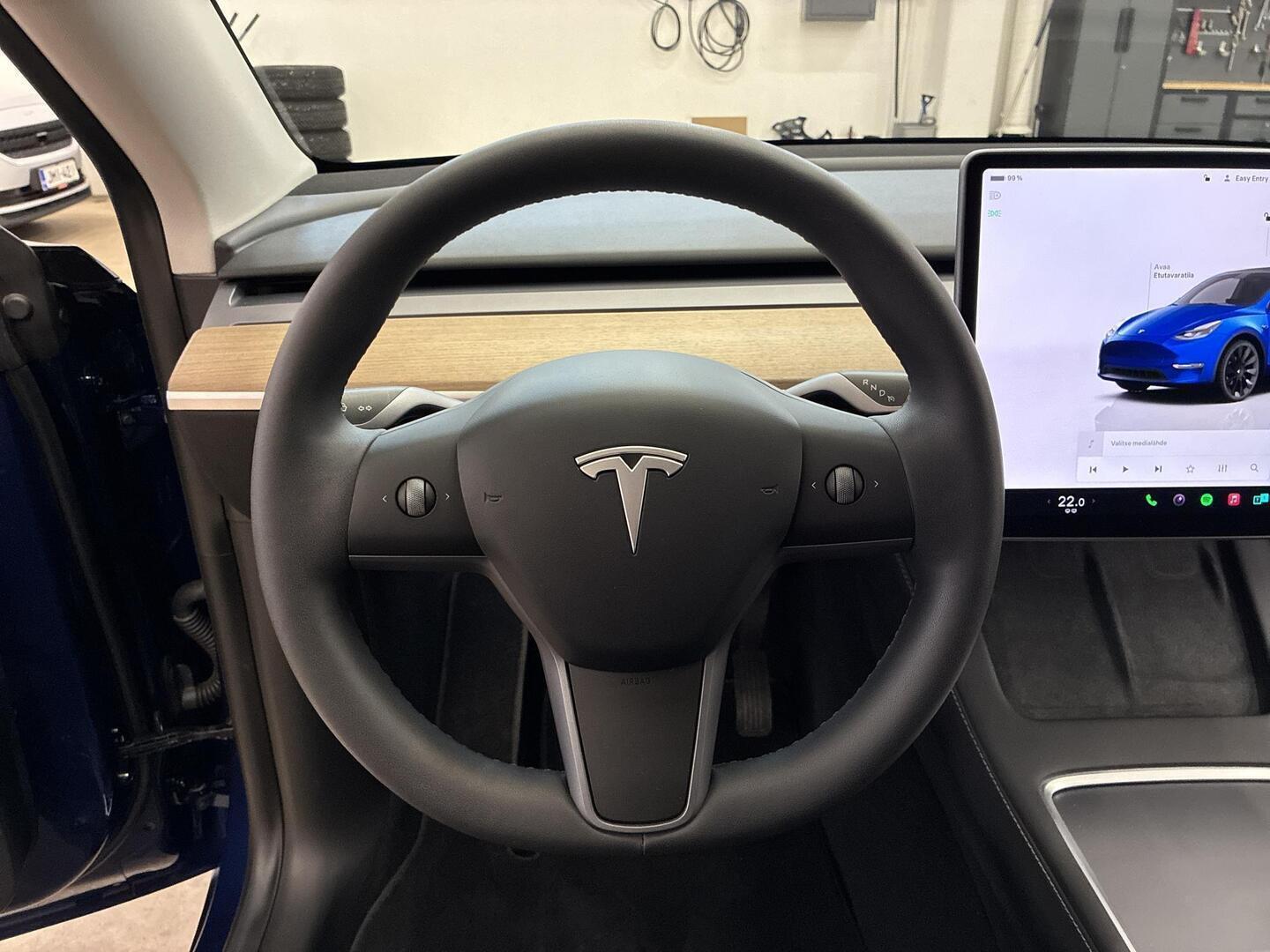 TESLA MODEL Y 2022