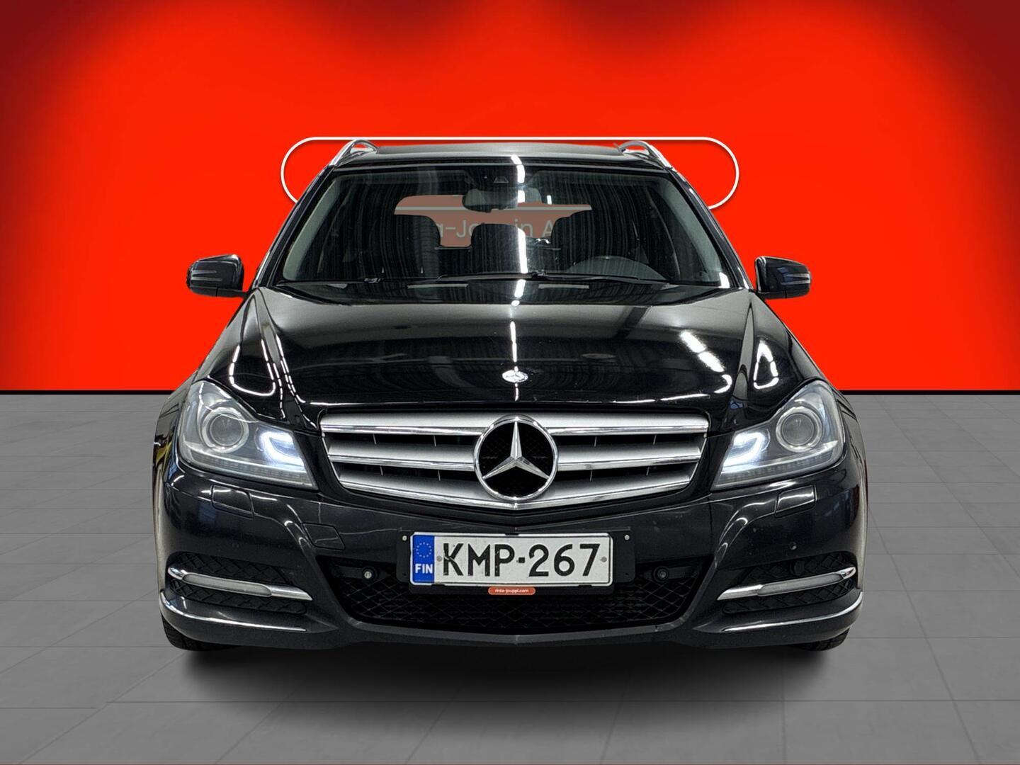 MERCEDES-BENZ C 2012