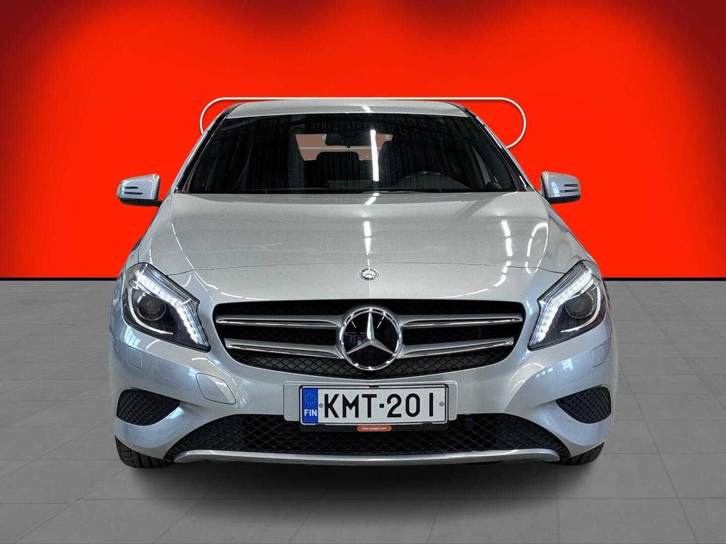MERCEDES-BENZ A 2014